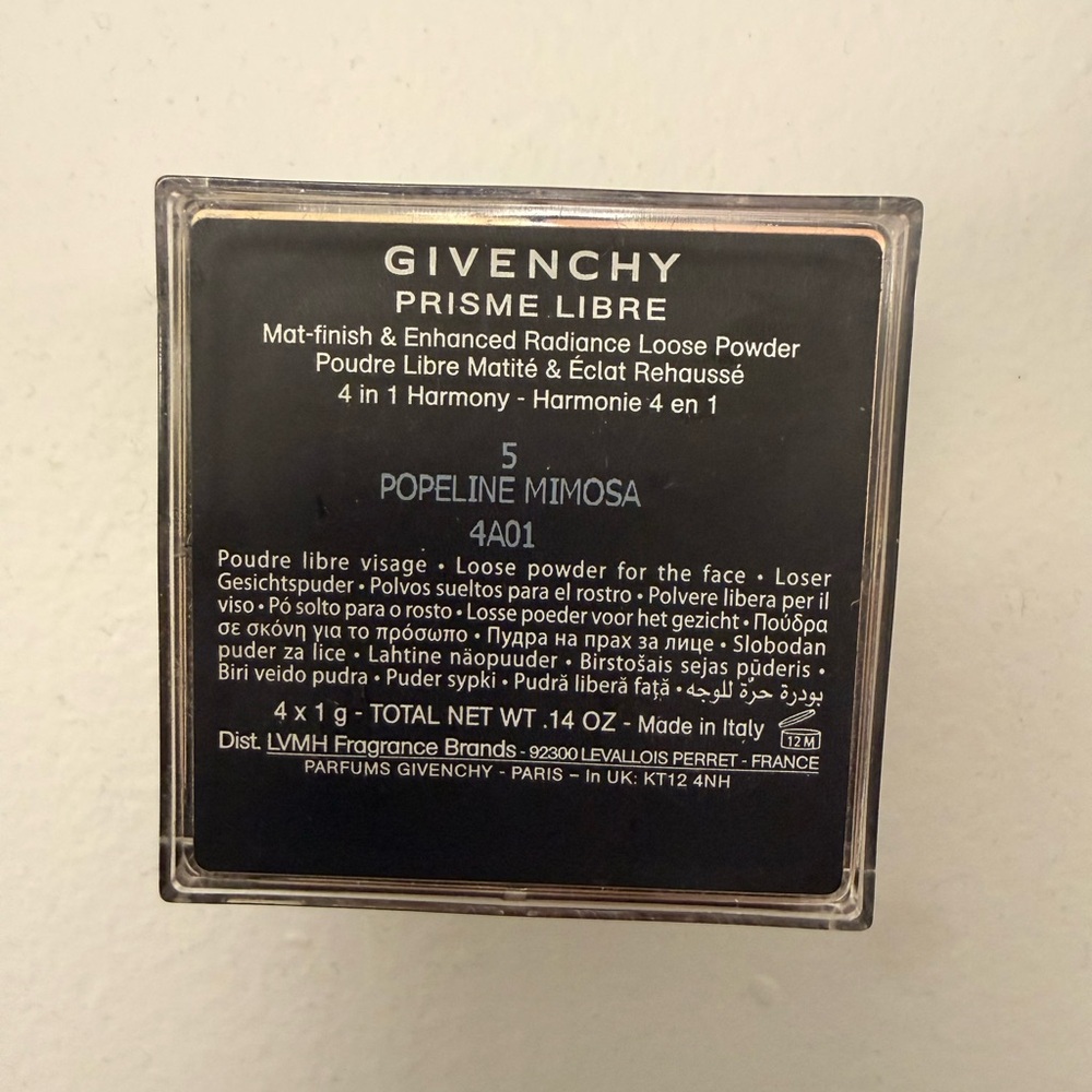 Givenchy Prisme Libre Loose Powder - Picture 3 of 8